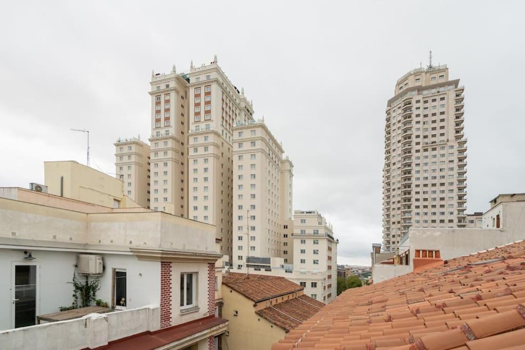 Victor Apartments Plaza Espana Madrid Exterior photo